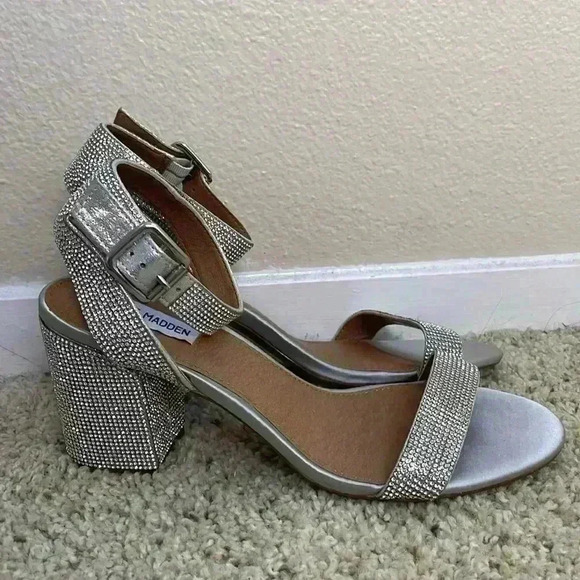 Steve Madden Silver Block Heel Sandals - Picture 3 of 7